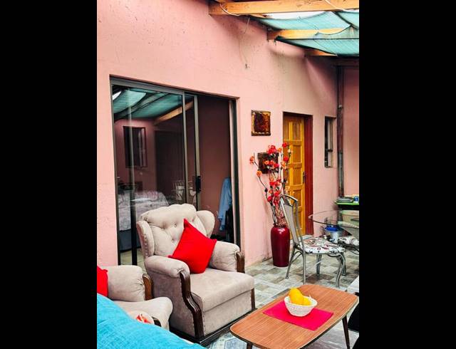 4 BEDROOM HOUSE FOR SALE IN TSAKANE EXT 11